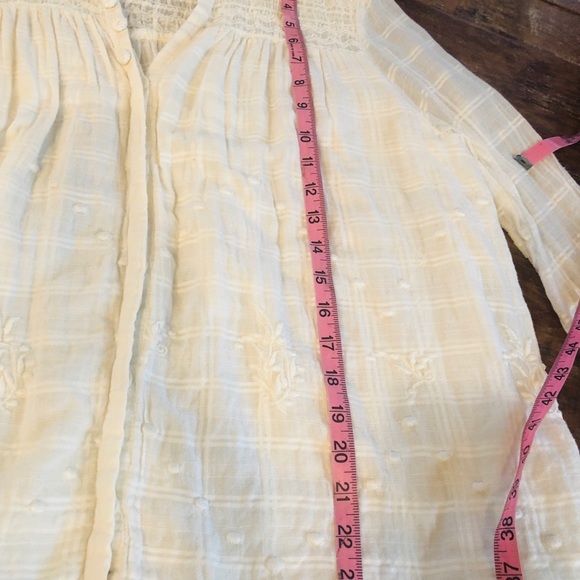 Anthropologie 3/4 sleeve top - Picture 5 of 7